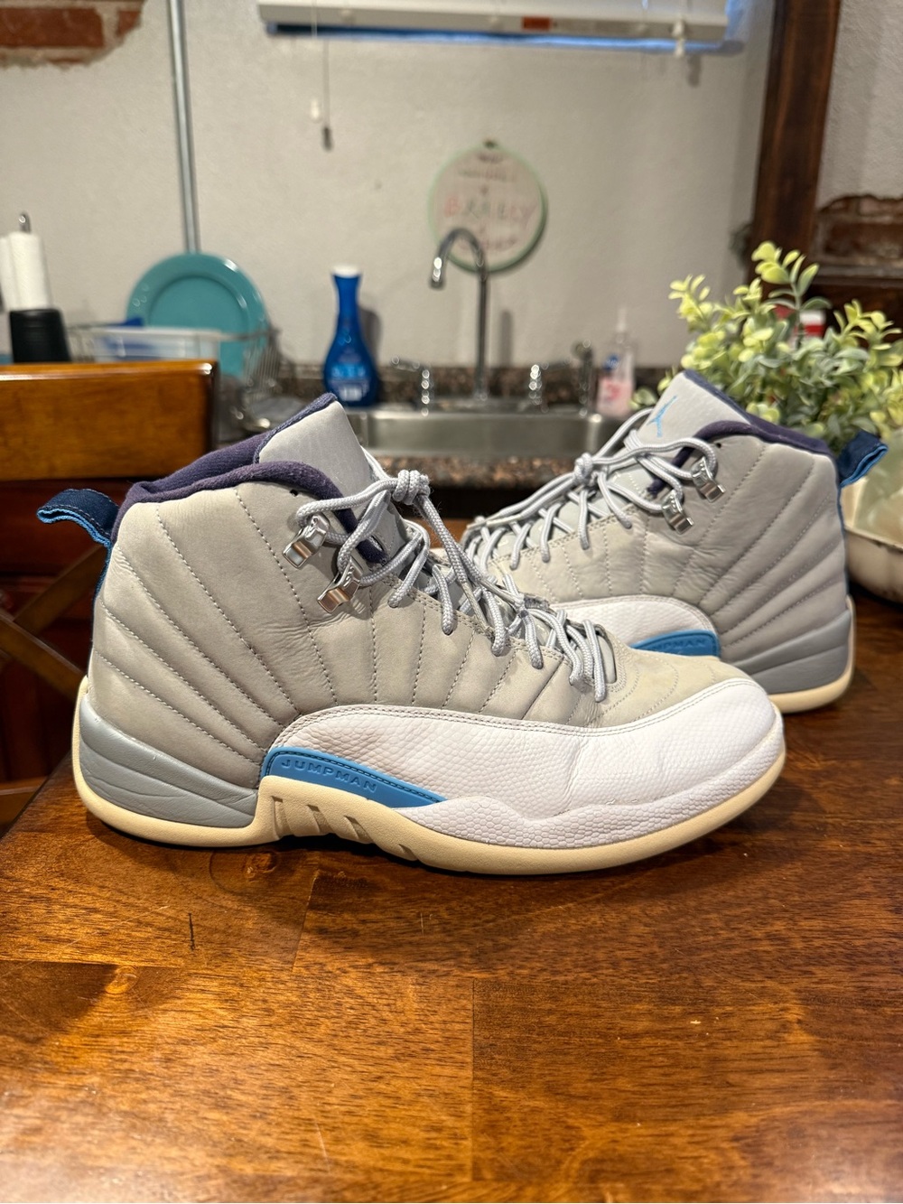 Men’s Jordan 12 (size 10)